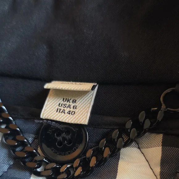 Burberry Classic Black Belted Trench Coat - Picture 10 of 15